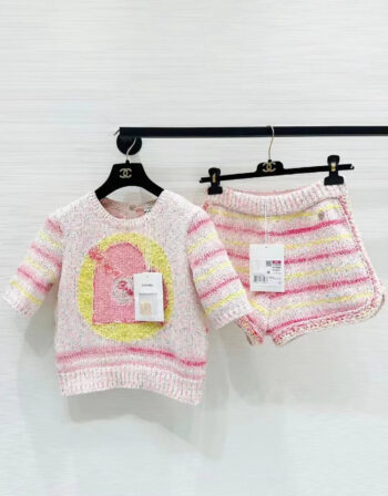 Color blocked knitted suit