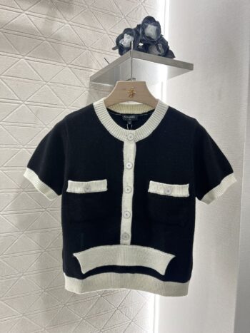 25SS Color blocking knitted short sleeved cardigan