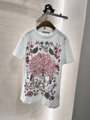 Round neck printed forest style