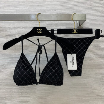 Drawstring halterneckTriangle velvet swimsuit