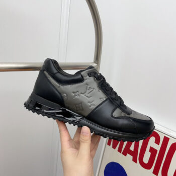L Classic Men's Casual Sneakers
