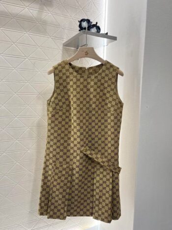 25ss sleeveless pleated jacquard tank dress