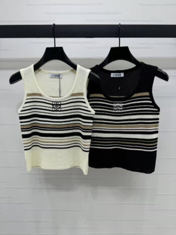 25 Spring/Summer U-neck striped knitted vest