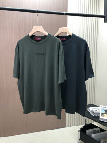 25 logo embroidered short sleeves
