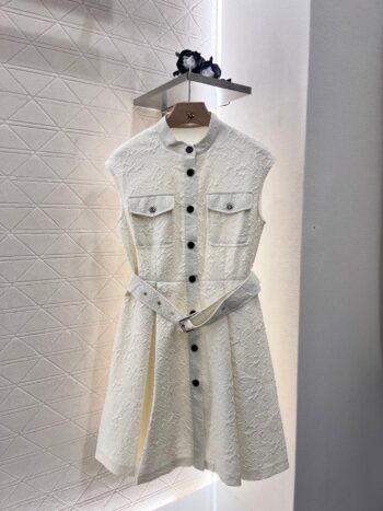 25 Stand Collar Sleeveless Belted Dress