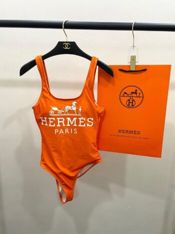 Solid color one-piece swimsuit