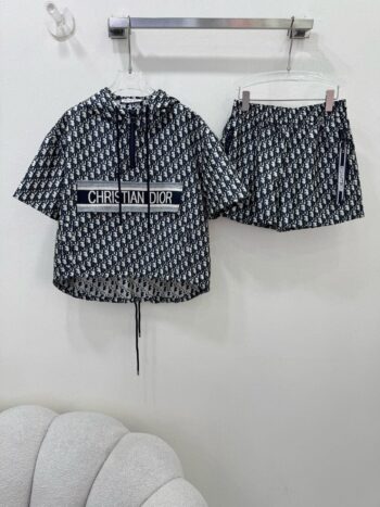 D 25 New summer jacquard jacket + shorts