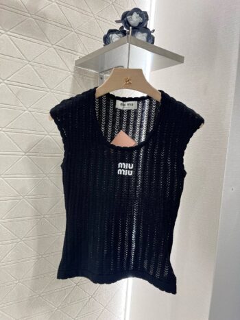 25ss New Arrival Hollow Lace Knitted Vest