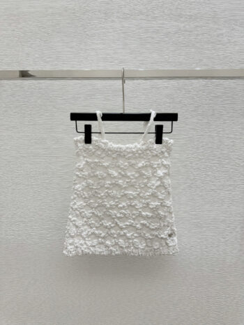 Chanel 25 early spring new solid color checkered knitted sling