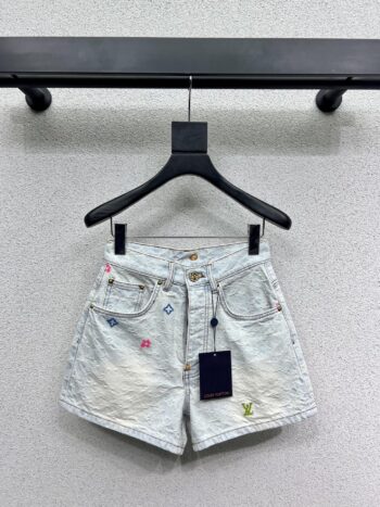 Classic candy color denim shorts with embroidered logo