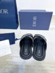 Dior__1__MonMon_2bc628db-5bbd-4d37-904f-472fb0929fa4.jpg